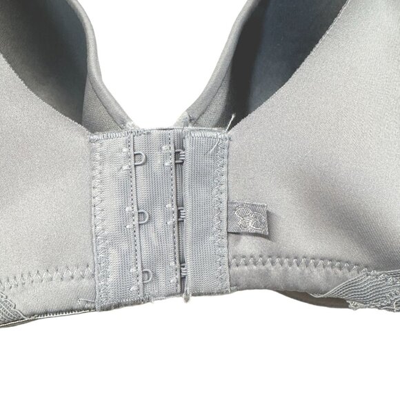 Jessica Simpson Bra 40D Light Blue‎ Underwire Lightly Padded Adjustable Straps - Picture 4 of 6